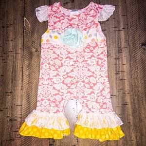 Peaches ‘n Cream Flutter Sleeve Romper 12M